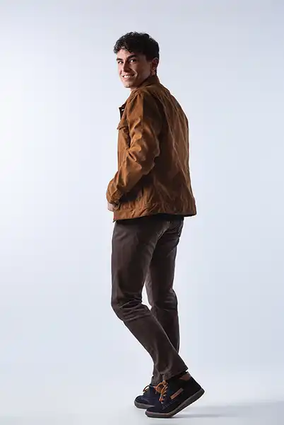 Book uomo varieta scatti studio fotografico Milano